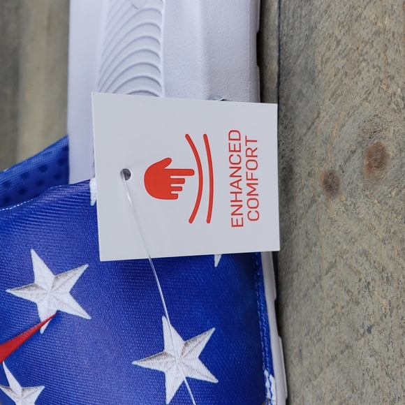 Nike Victori One Stars Print Comfort Slides Sandals Blue,Red,White NEW - Picture 8 of 10